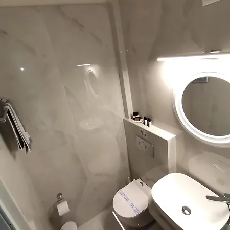 La Maison De Christine -adults Only Отель типа 